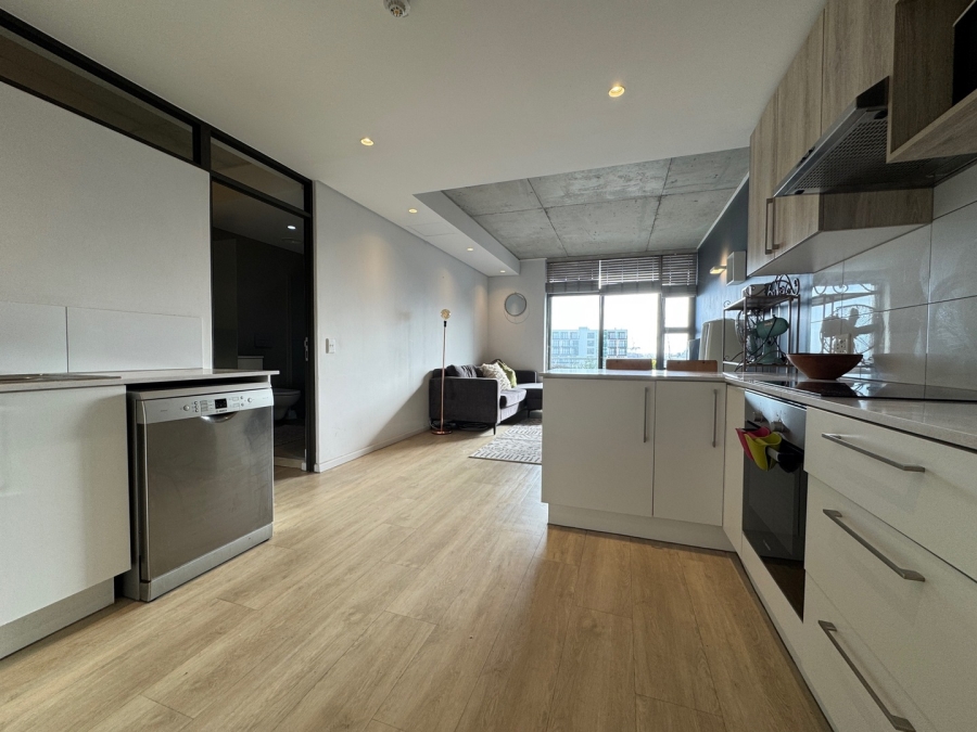 To Let 1 Bedroom Property for Rent in Woodstock Western Cape